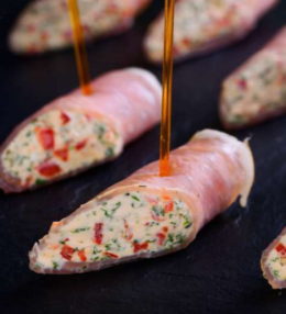 Ветчинные рулетики с начинкой из творожного сыра