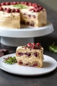 Торт «Вишнёвые соты»