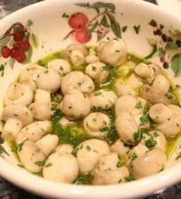 Закуска из шампиньонов