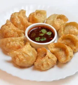 Жареные пельмени по-корейски