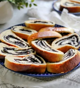 Рулет с маком